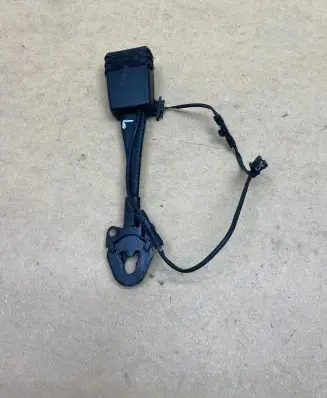 Audi A4 S4 B8 8K Front seatbelt buckle 8K0857755F