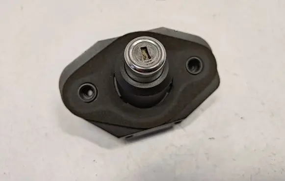 BMW 7 F01 F02 F03 F04 Tailgate exterior lock 51247194181 51247226803