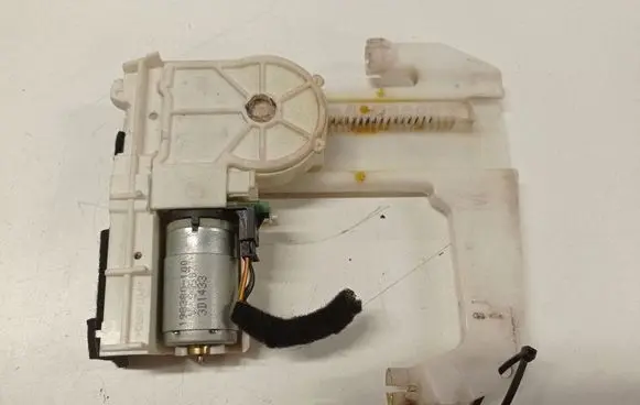 Volkswagen Phaeton Seat adjustment motor 198380100