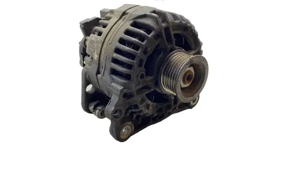 Volkswagen Golf V Generator/alternator 03C903023D 0124325128