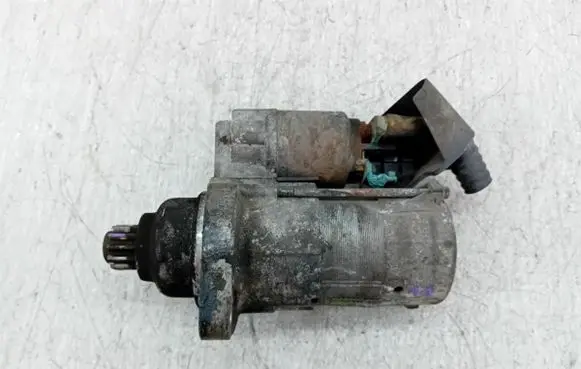 Volkswagen PASSAT B6 Starter motor 02M911023N
