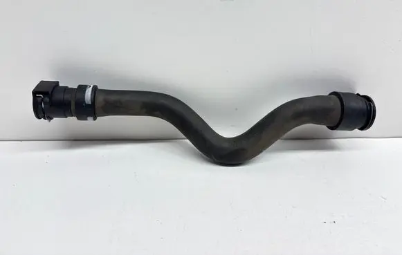 Peugeot 208 I Engine coolant pipe/hose 