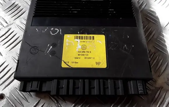 Volkswagen Phaeton Seat control module 3D0959759B 901349104
