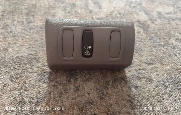 Renault Laguna II ESP (stability program) switch 8200025895 1068510