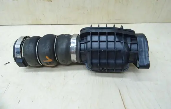 Intercooler hose/pipe