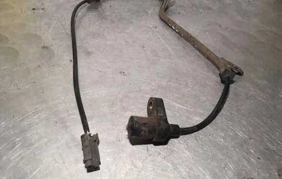 Subaru Legacy ABS rear brake sensor 27540AE050