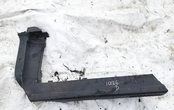 Volkswagen PASSAT B3 (D) pillar trim (bottom) 333867424