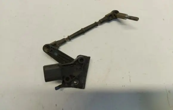 Audi SQ7 Headlight/headlamp level sensor 4M0907503