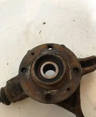 Citroen C4 I Front wheel hub spindle knuckle