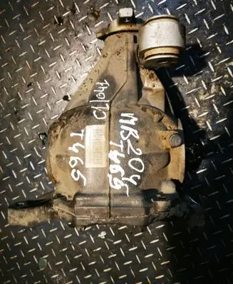 Mercedes-Benz C AMG W204 Rear differential A2073500914224 C1/041