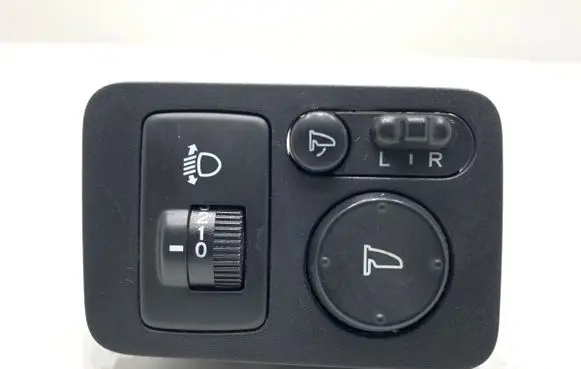 Honda CR-V Wing mirror switch