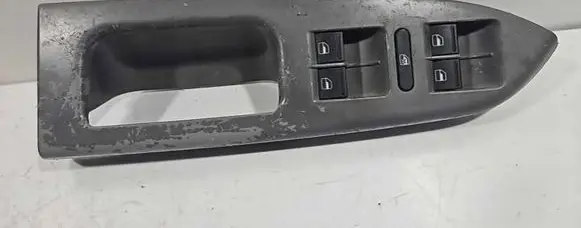 Volkswagen Touran I Electric window control switch 1T1867371H