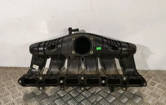 Chevrolet Blazer Intake manifold