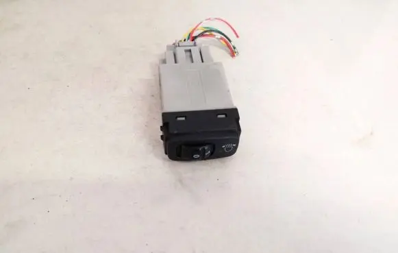 Mitsubishi Outlander Headlight level height control switch