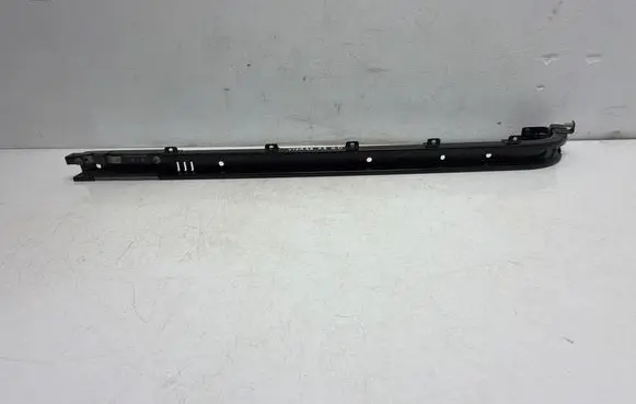 Opel Vivaro Sliding door middle rail 9822930080D