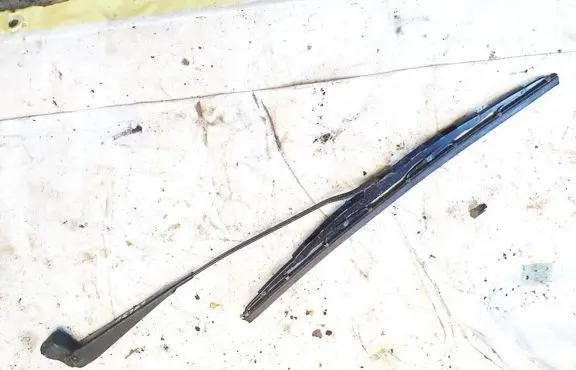 Ford Fiesta Front wiper blade arm 97fg17526a2c