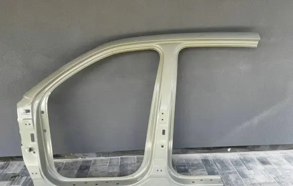 KIA Sorento IV Fender
