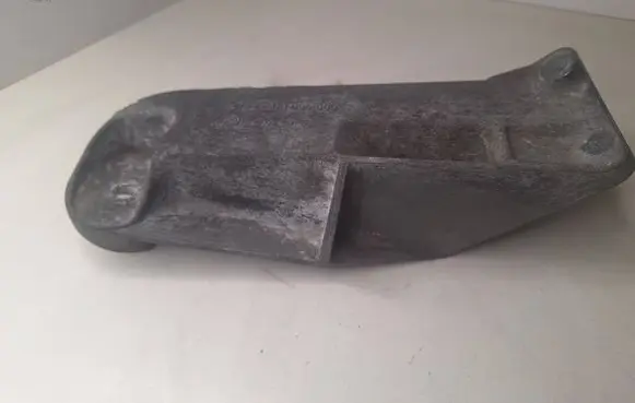 BMW X5 E53 Engine mounting bracket 22111096999