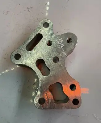 Jeep Renegade Engine mounting bracket 51938557