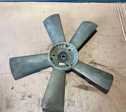 Mercedes-Benz E W124 Fan impeller 1022001123