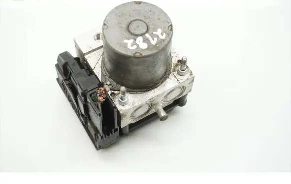 Toyota Aygo AB10 ABS Pump 0265951530