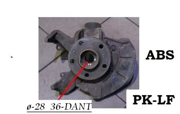 Skoda Octavia Mk1 (1U) Front wheel hub spindle knuckle 1J0253P 1J0927803