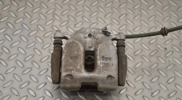 BMW 5 G30 G31 Front brake caliper 53390A