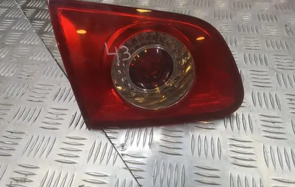 Volkswagen PASSAT B6 Tailgate rear/tail lights 3C9945093