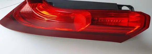 Honda CR-V Tailgate rear/tail lights