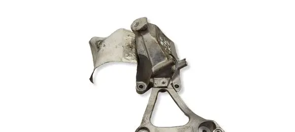 Audi Q7 4M Engine mounting bracket 4M0199307AE DGS18723