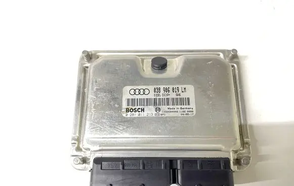 Audi A6 S6 C5 4B Engine control unit/module 0281011213 038906019LM