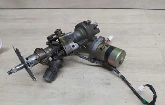 Toyota Corolla E120 E130 Steering wheel axle 45200-02220 45200-02180