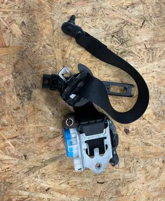 Mercedes-Benz CLA C117 X117 W117 Front seatbelt 1178601385 30872989901 071DG9F2FM