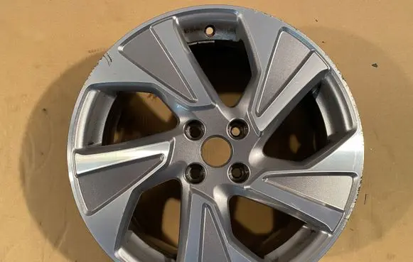 Ford Ecosport R18 alloy rim 