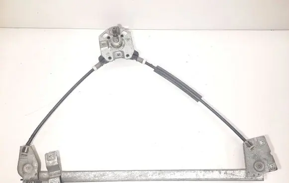 Audi 100 200 5000 C3 Front door manual window regulator 443837400C