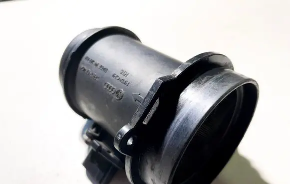 Audi A6 S6 C6 4F Mass air flow meter 059906461K AFH7046