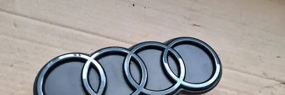 Audi A3 8Y Front grill 8Y0853600A