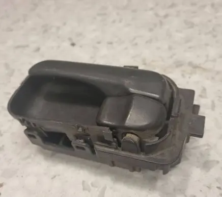 Nissan X-Trail T30 Rear door interior handle