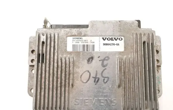 Volvo S40, V40 Engine control unit/module S113727101J 308642760A
