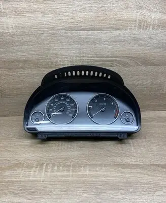 BMW 5 F10 F11 Speedometer (instrument cluster) 9255591 2207054 mph