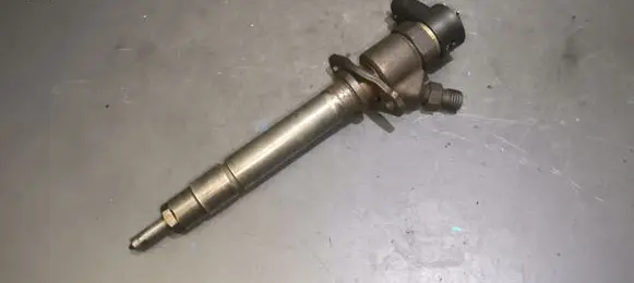 Volvo XC90 Fuel injector 30750283 0445110 0445110251
