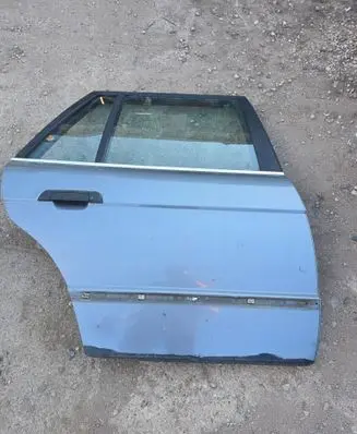 BMW 5 E34 Rear door