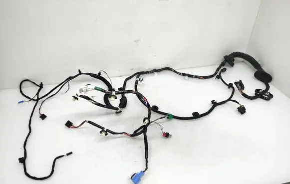 Tesla Model 3 Front door wiring loom 306796302C HBT221253D0299