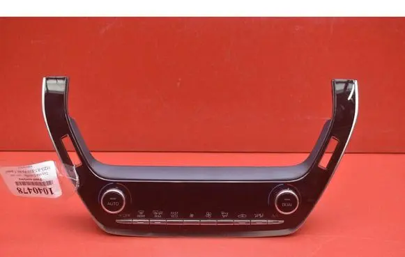 Toyota Corolla E10 Climate control unit 55900-02F30