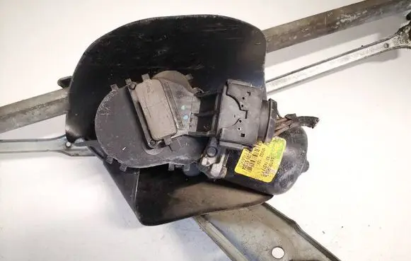 Mini One - Cooper R50 - 53 Wiper motor 8377427