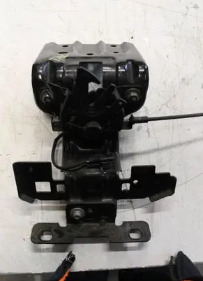 Renault Talisman Engine bonnet/hood lock/catch 
