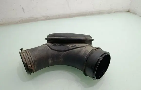 KIA Sportage Intake resonator 281922Y300