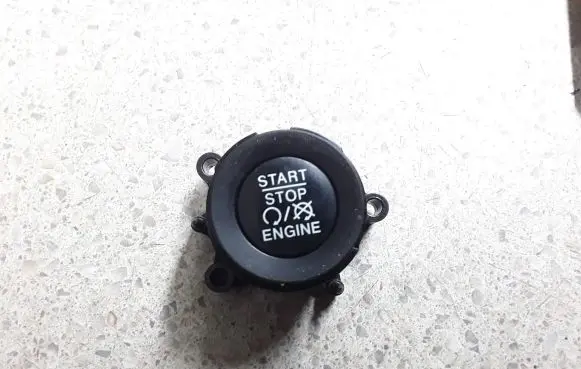 Fiat 500X Engine start stop button switch 00735625734