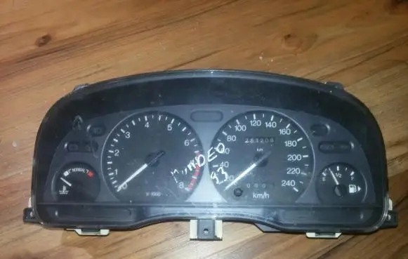 Ford Mondeo MK I Speedometer (instrument cluster) 93bb10b885ba