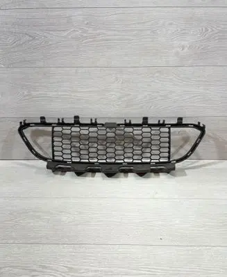BMW 3 F30 F35 F31 Front bumper lower grill 8054132